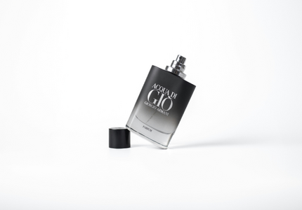 Kā Giorgio Armani iekaroja smaržu pasauli