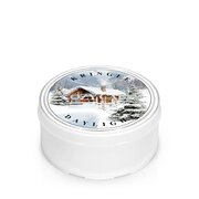 Kringle Candle COZY CABIN aromātiskā svece (35 g)