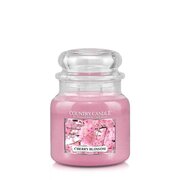 Country Candle Cherry Blossom vidēja 2-dakti aromātiskā svece (453 g)