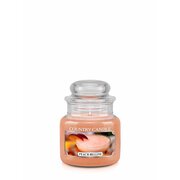 Country Candle Peach Bellini aromātiskā svece mini 1 dakts (104 g)