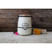 MILKHOUSE CANDLE Sweet Woods aromātiskā svece BUTTER JAR (624 g)