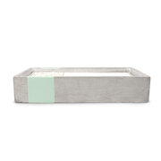 Paddywax URBAN MINT JŪRAS SĀLS + SAGE betona traukā (30oz / 850g)