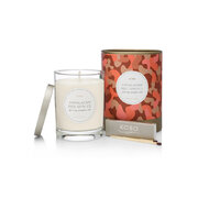 KOBO Camo Himalayan Red Spruce Candle aromātiskā svece (11 unces / 312g)