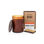 KOBO Woodblock Candle Modena Ādas aromātiskā svece (15oz / 425g)