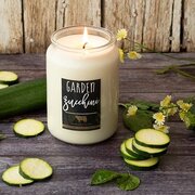 MILKHOUSE CANDLE Garden Cukini aromātiskā svece Farmhouse Jar (737 g)