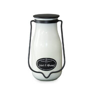 MILKHOUSE CANDLE Lina & Ashwood aromātiskā svece Piena pudele liela 396g