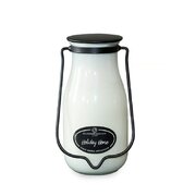MILKHOUSE CANDLE Holiday Home aromātiskā svece Milkbottle liela 396g