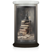 Kringle Candle Helovīna drukā balstīta Witch Magic Spell Books liela 2-dakti aromātiskā svece (624 g)